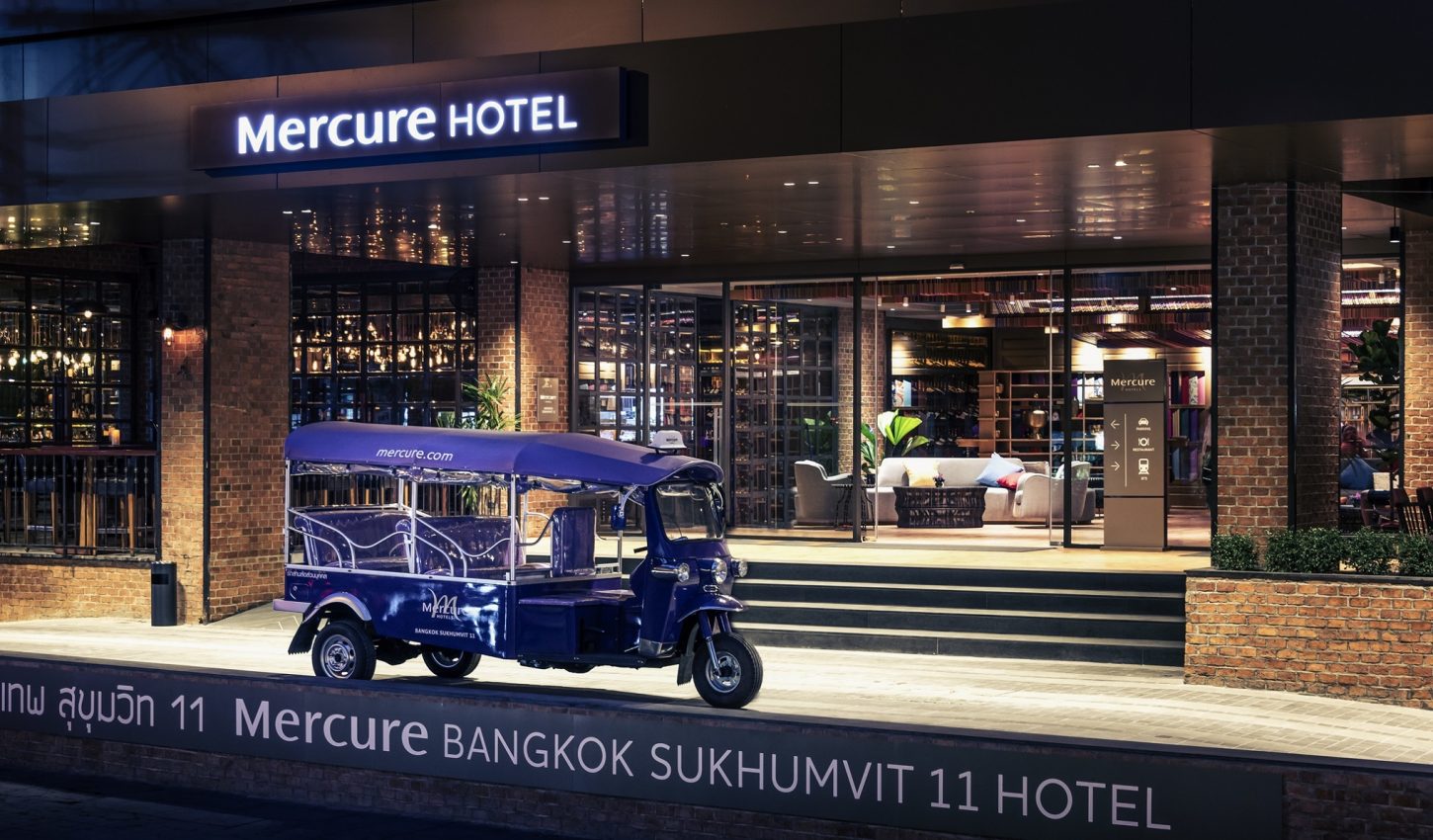 Mercure Bangkok Sukhumvit 11 - Entrance