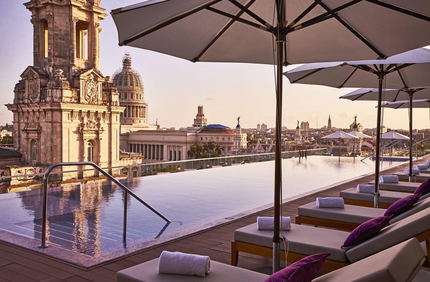 kempinski Rooftop Pool sunrise