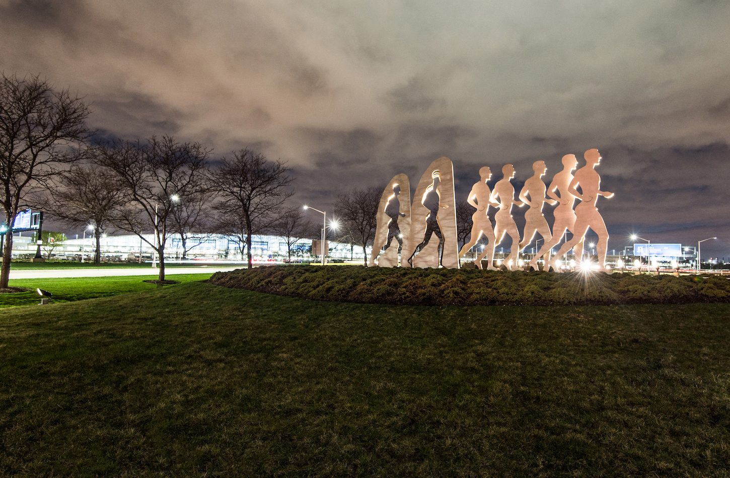 Chicago O'Hare Runners Sculpture